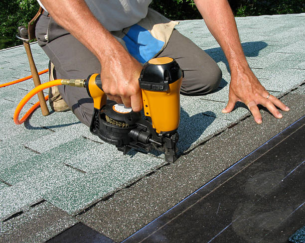 Best Storm Damage Roof Repair  in Grandview, WA